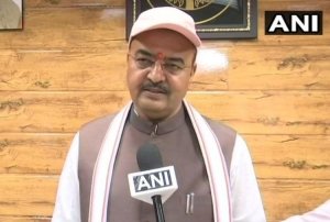 जो भी हमें अयोध्या में राम की मूर्ति लगाने से रोकेगा उसे देख लेंगे : डिप्टी सीएम