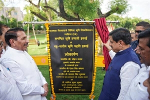 उन्नत खेती व पशुपालन से बढ़ायेंगे किसानों की आमदनी : मुख्यमंत्री डॉ. यादव