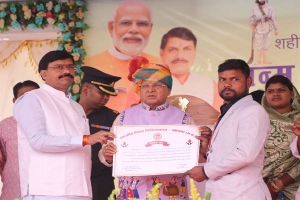 जनजातीय जननायकों का स्वतंत्रता संग्राम में योगदान अभिनंदनीय : राज्यपाल श्री पटेल