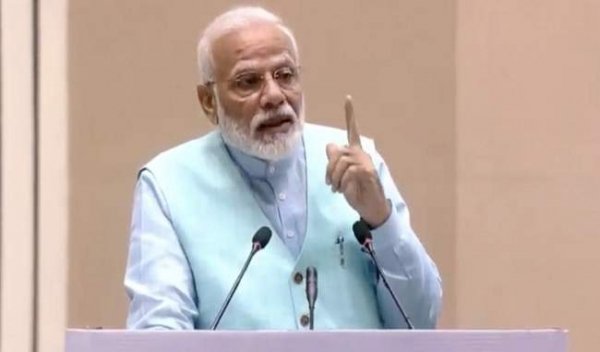 जिसका मैं शिलान्यास करता हूं उसका उद्घाटन भी मैं ही करता हूं: पीएम मोदी