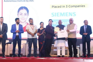उपलब्धियों के उत्सव से शुरू होती भविष्य की बड़ी जिम्मेदारियाँ : राज्यपाल श्री पटेल