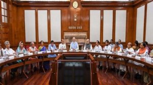 PM नरेंद्र मोदी ने बुलाई मंत्रिमंडल की अहम बैठक, हो सकती है CAA के खिलाफ प्रदर्शन पर चर्चा